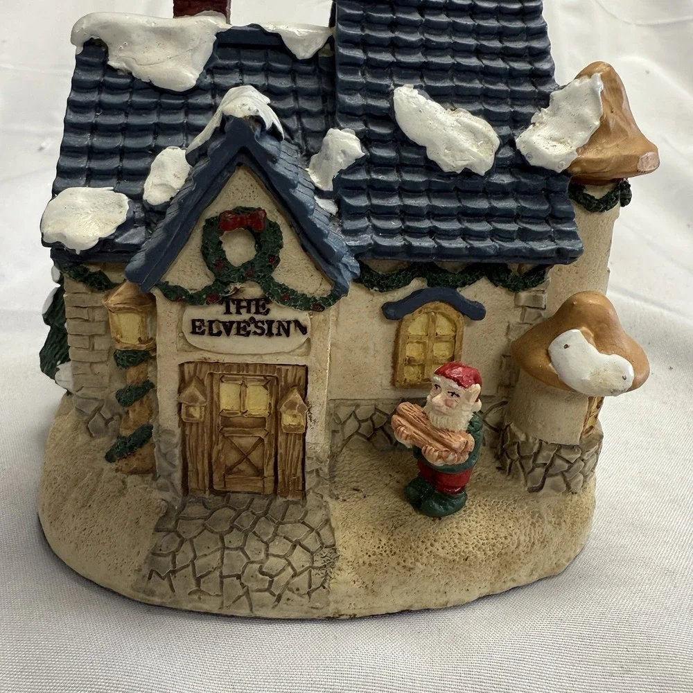 Vintage Reindeer Run Collectibles Christmas Resin Hinged House‎ Santa Elves 1993